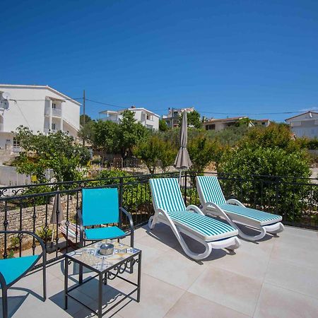 Boutique Guesthouse Sveti Petar, On The Beach, Heated Pool & Boat Berth - Adult Only Necujam Luaran gambar