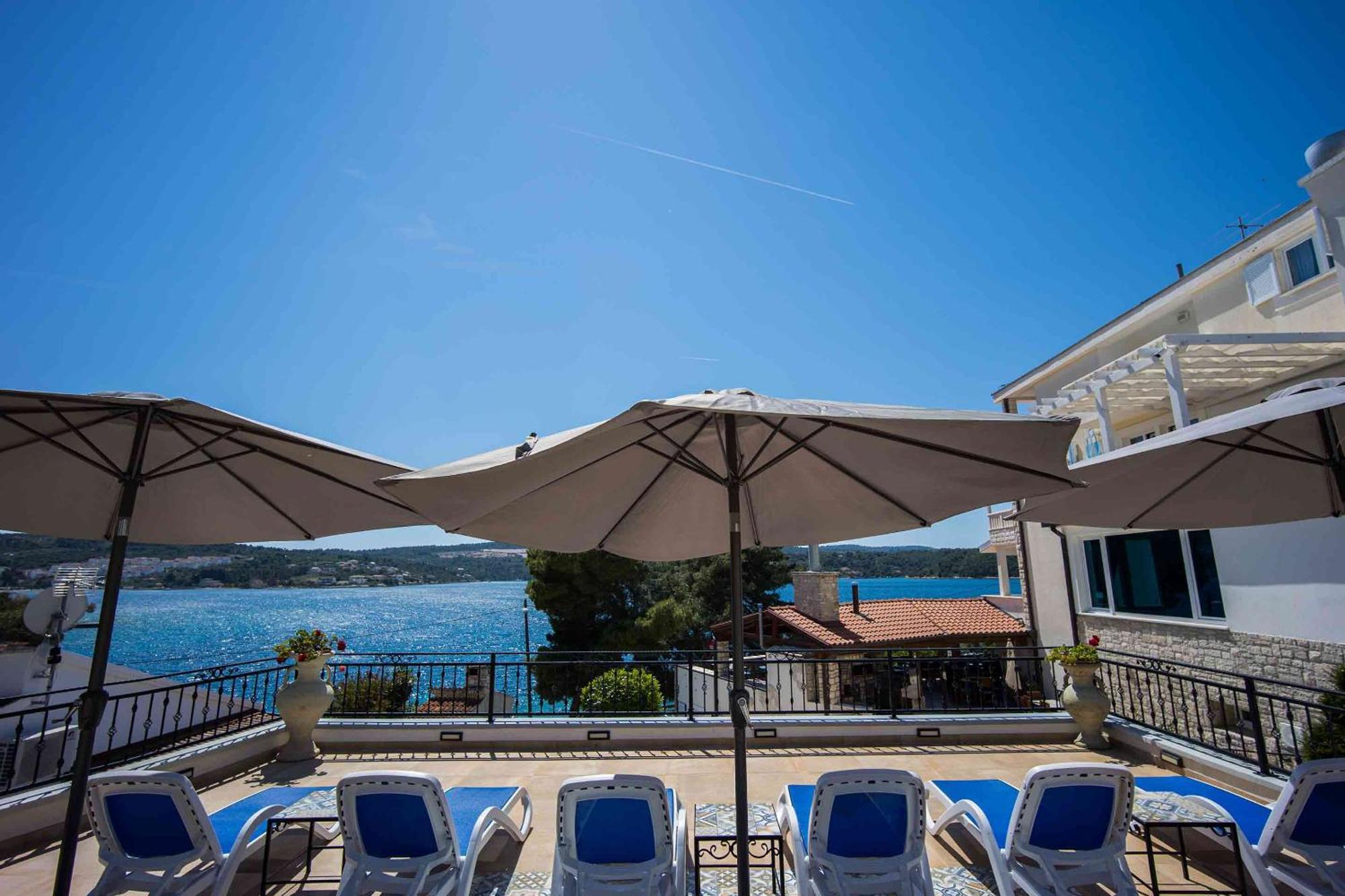 Boutique Guesthouse Sveti Petar, On The Beach, Heated Pool & Boat Berth - Adult Only Necujam Luaran gambar