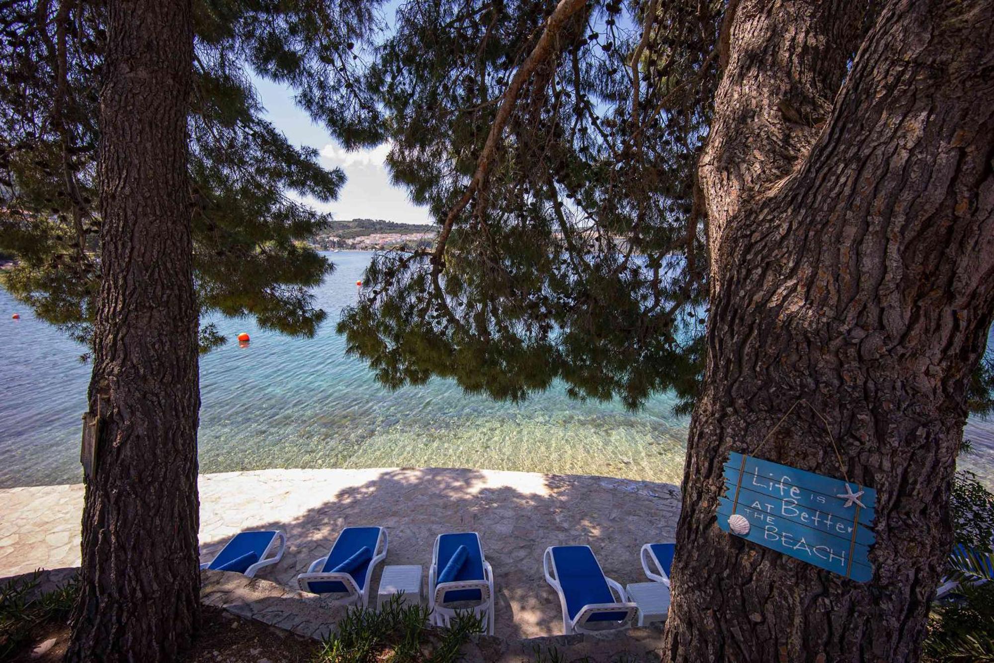 Boutique Guesthouse Sveti Petar, On The Beach, Heated Pool & Boat Berth - Adult Only Necujam Luaran gambar