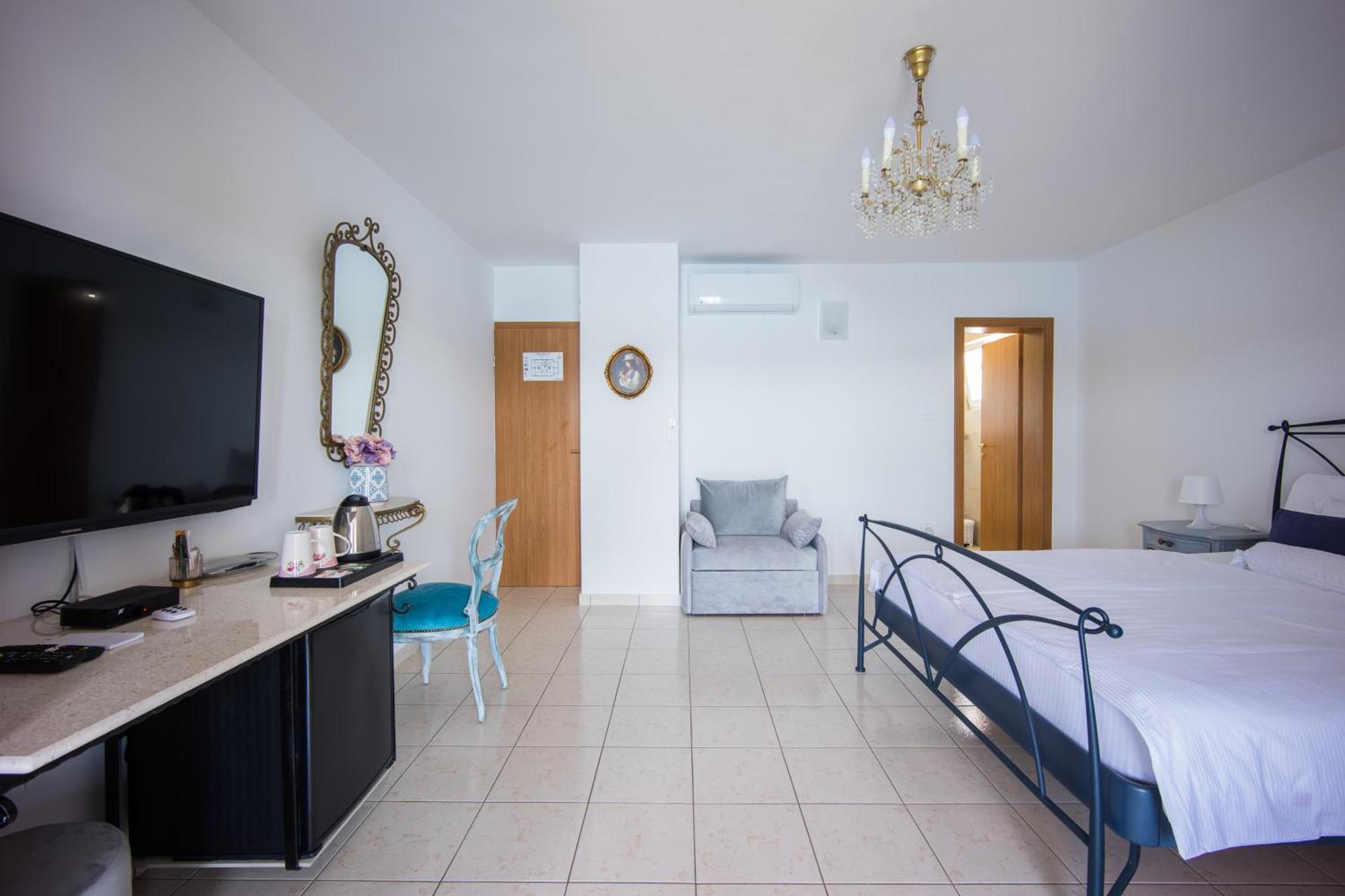 Boutique Guesthouse Sveti Petar, On The Beach, Heated Pool & Boat Berth - Adult Only Necujam Luaran gambar